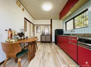 ＪＲ和歌山線紀伊小倉駅まで徒歩9分