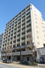 ＪＲ東海道本線三ノ宮駅まで徒歩9分