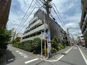 東急東横線学芸大学駅まで徒歩2分