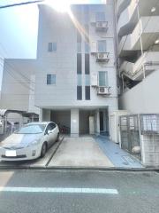 Ceres岩塚駅前B棟