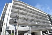 地下鉄中央線弁天町駅まで徒歩8分