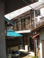 東口アパート