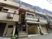 ガレージ付き長吉長原4丁目貸家