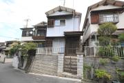 藤阪東町2丁目貸家