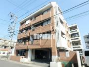 ロイヤルコート中坪