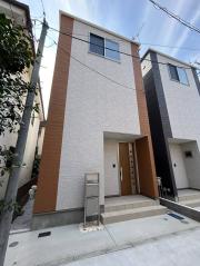 小港町3丁目173-16 3階建 B棟