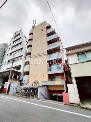 ＪＲ山手線恵比寿駅まで徒歩9分