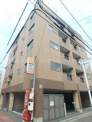 地下鉄七隈線六本松駅まで徒歩9分