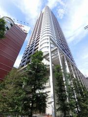 ザ・梅田タワー