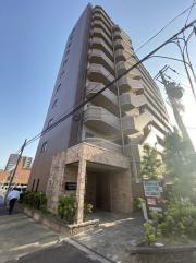 地下鉄鶴舞線大須観音駅まで徒歩12分