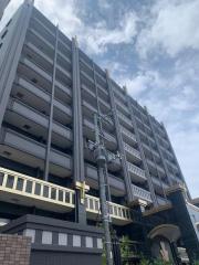 PHORME TENNOJI East