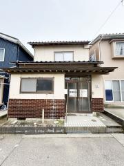 カミアイオイハウス