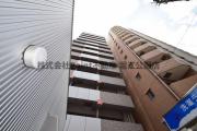 地下鉄御堂筋線なんば駅まで徒歩4分