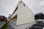 ＪＲ総武線（各駅停車）市川駅まで徒歩18分