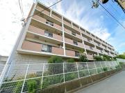 阪急千里線千里山駅まで徒歩20分
