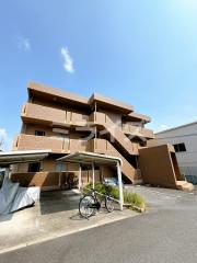 ハイツ東一津屋公輝