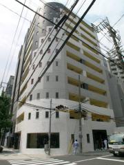 地下鉄御堂筋線本町駅まで徒歩15分