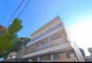 広島電鉄皆実線比治山橋駅まで徒歩3分