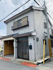 東尻池ガレージ付戸建