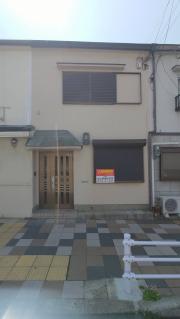 熊野町貸家