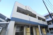 ＪＲ山陽本線長府駅まで徒歩17分