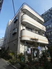 ＪＲ常磐線（各駅停車）綾瀬駅まで徒歩8分