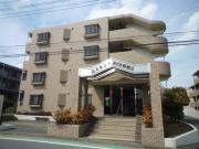 東急田園都市線あざみ野駅までバス約8分 徒歩2分