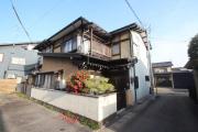 初田町貸家