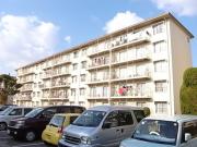 公社清和台住宅団地12号棟