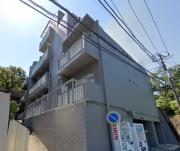 京急本線日ノ出町駅まで徒歩8分