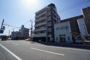 鹿児島市電唐湊線桜島桟橋通駅まで徒歩3分