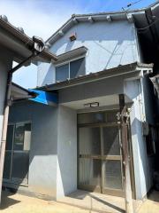 山手町貸家2号室