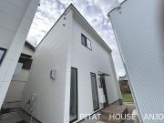 クワテュオール沓市場