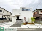 小田急小田原線新百合ヶ丘駅まで徒歩11分