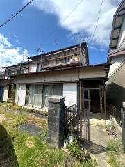 現状渡し 岩倉市八剱町貸家