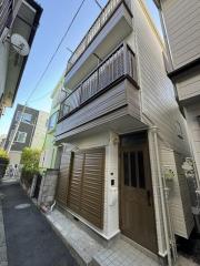 京成本線京成小岩駅まで徒歩9分