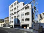 西鉄天神大牟田線西鉄平尾駅まで徒歩8分