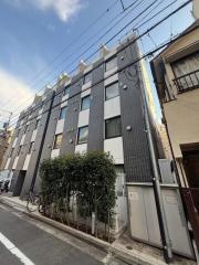 ＪＲ総武線（各駅停車）東中野駅まで徒歩9分