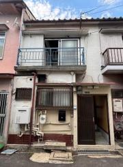 八雲北町1丁目テラスハウス