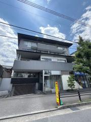クリヨン岡崎