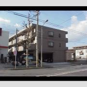 あおなみ線荒子川公園駅まで徒歩20分