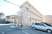 広島電鉄宮島線楽々園駅まで徒歩7分