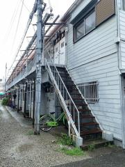 阪急宝塚線庄内駅まで徒歩15分