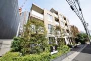 東京メトロ銀座線青山一丁目駅まで徒歩6分