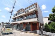 ＪＲ片町線忍ケ丘駅まで徒歩7分