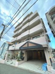 小田急江ノ島線善行駅まで徒歩4分