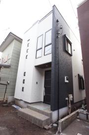 東京メトロ千代田線代々木公園駅まで徒歩12分