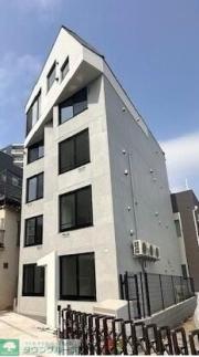 都営大江戸線中野坂上駅まで徒歩9分