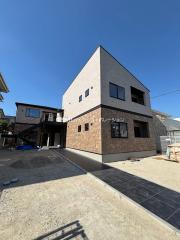 地下鉄七隈線茶山駅まで徒歩15分