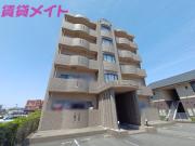プラムスクエア